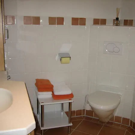 Haus Schuetter シュラートミンク